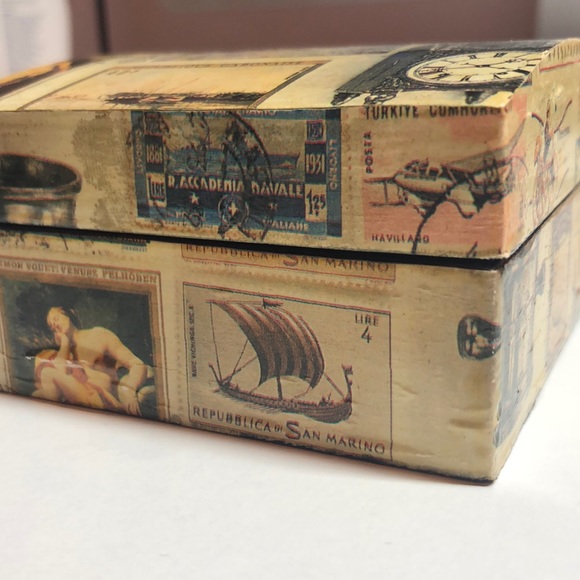 Stamp Collection Lacquered Box - Picture 2 of 4